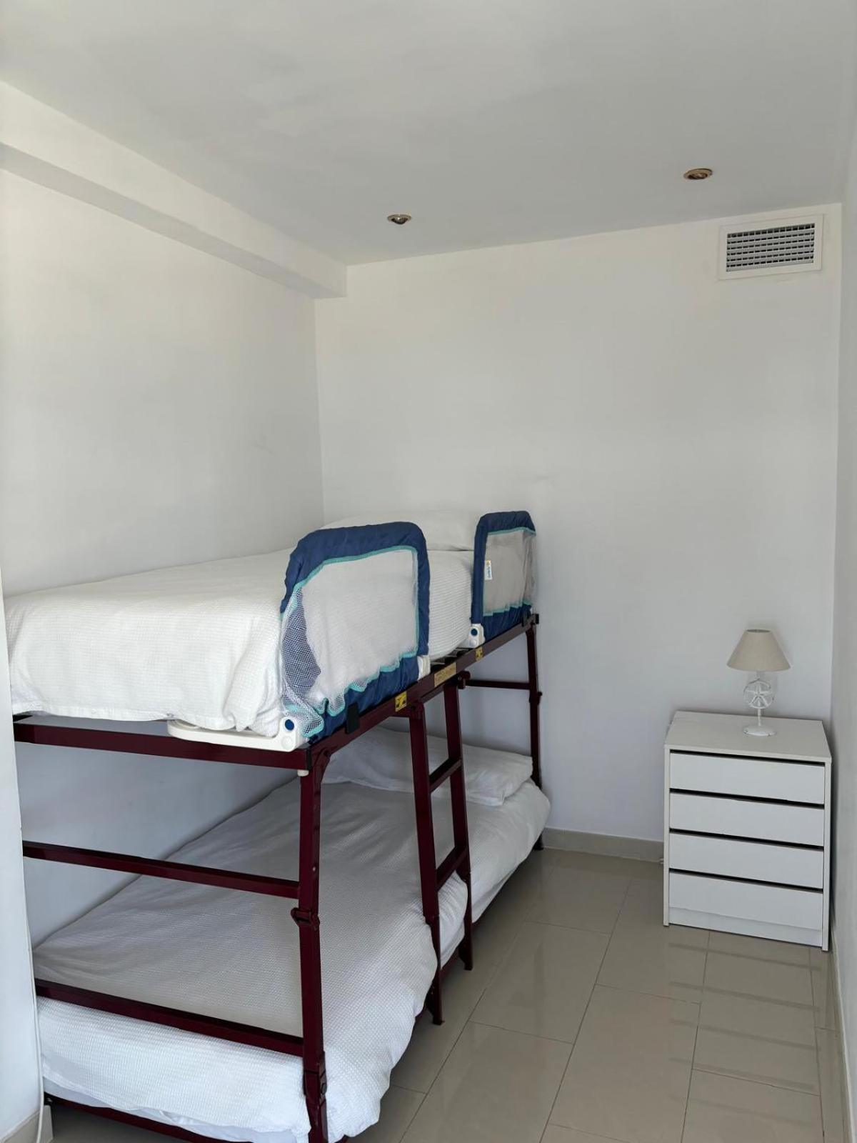 1 Linea Playa San Juan Apartment Alicante Luaran gambar